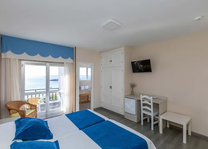 Hotel Foxos